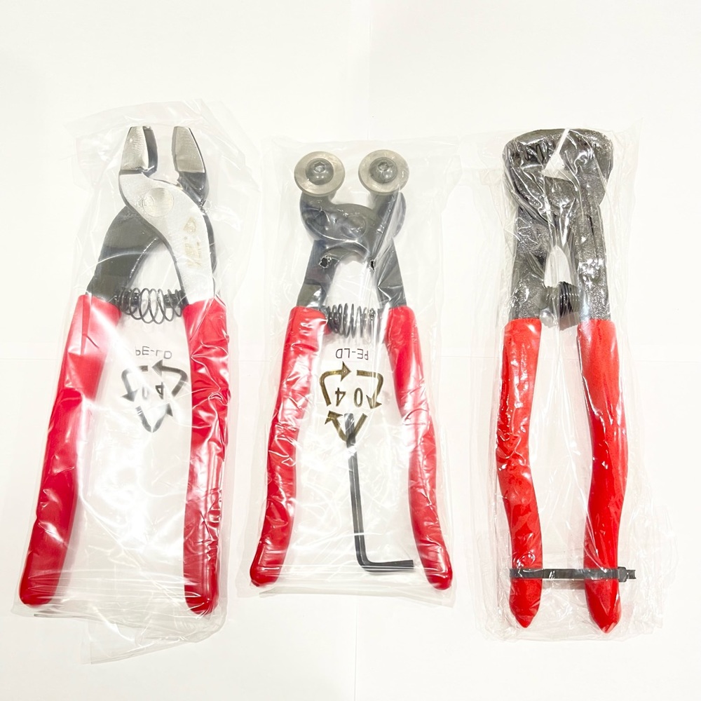 1 Mosaic Tile Chip Cutter, 1 Stained Wheeled Glass Nipper, 1 Ceramic Tile Nipper